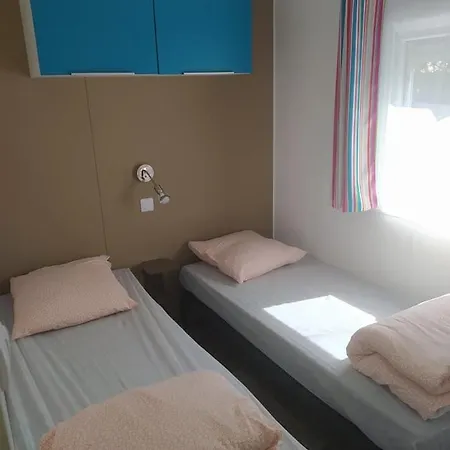 Mobile Homes By Kelair At Camping Les Genets Saint-Jean-de-Monts Exterior photo